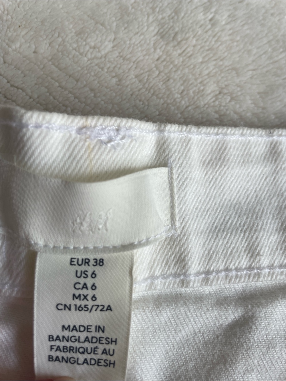 H&M White Denim Shorts - Picture 5 of 6